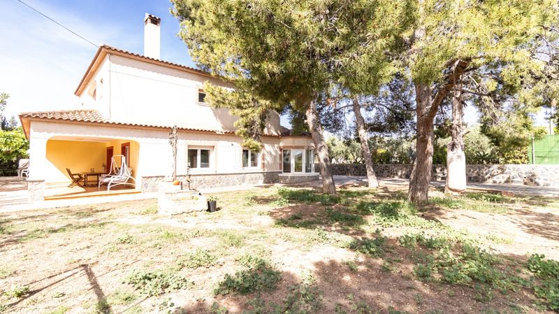 Foto 6fedb8be-a03d-4b02-8249-79449205164e. Casa amb calefacció piscina a Jubalcoi Elche / Elx