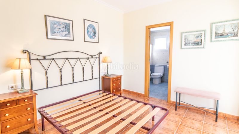 Foto f5e9a895-6c88-4399-9eea-c8aa74b2477a. Casa amb calefacció piscina a Jubalcoi Elche / Elx