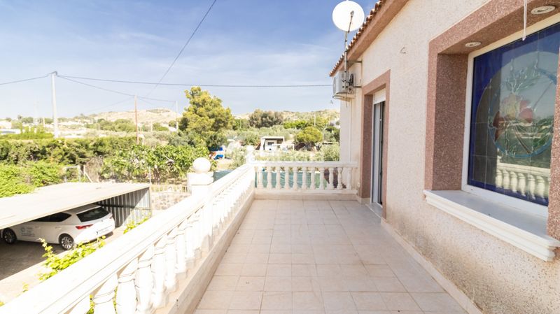 Foto fb841145-fbf1-4a76-a280-95b9b4010e6d. Casa amb calefacció piscina a Jubalcoi Elche / Elx