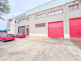 Alquiler Nave industrial en Jubalcoi. Si estãs buscando una ubicaciãn estratãgica para tu empresa, con