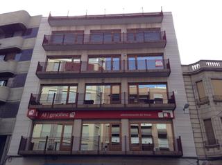 Lloguer Oficina a Reina Victoria - Miguel Hernández. Oficinas en planta de 225 m2 en el