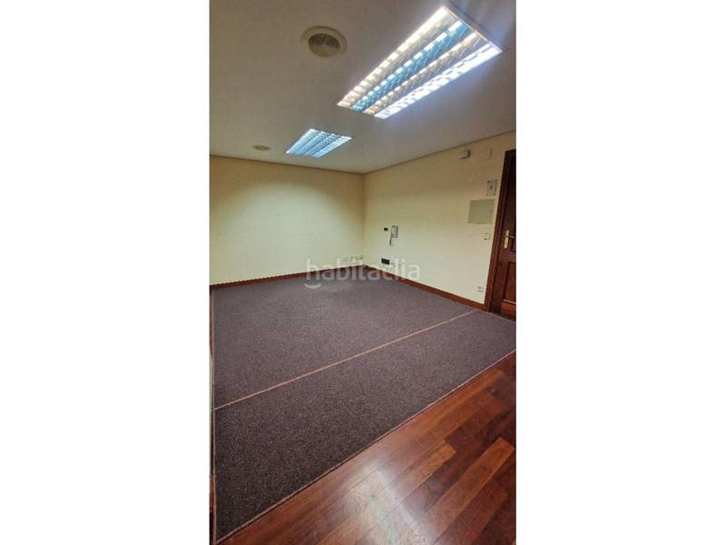 Foto 054b23ce-0ccd-4174-a111-99d8c173f4e2. Rent office space in Gran Via Logroño