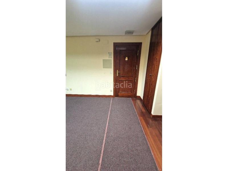 Foto 8484d9dc-730e-4f9b-9ed9-923772604e18. Rent office space in Gran Via Logroño