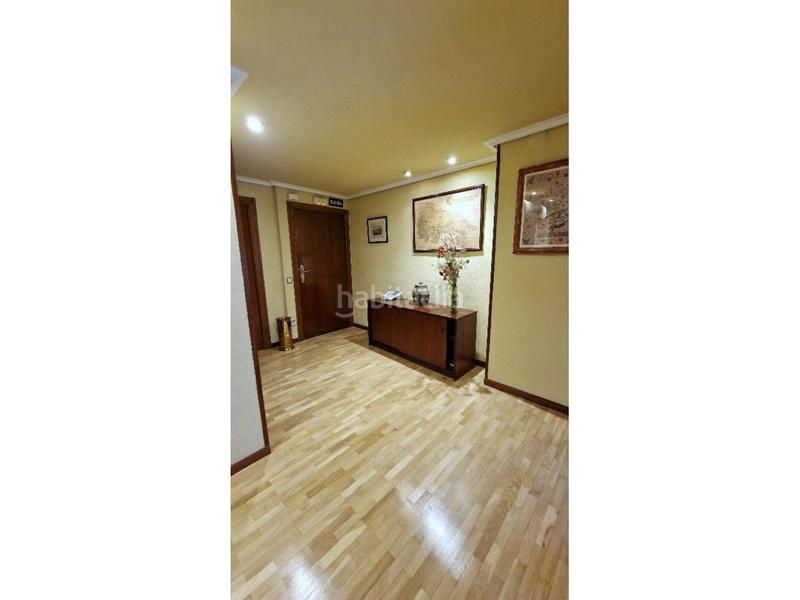 Foto a276532b-5af2-4613-835d-6b3a470642d3. Affitto ufficio con riscaldamento in Casco Antiguo Logroño