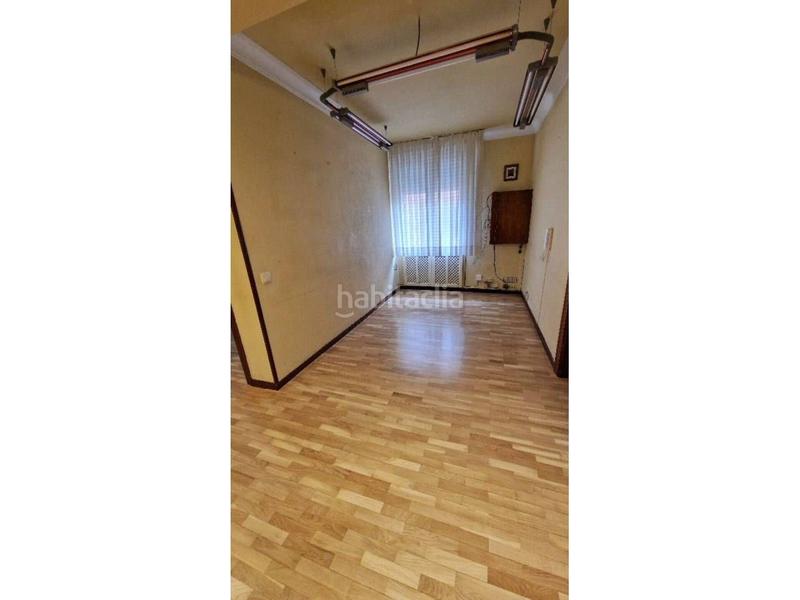 Foto c9b6f449-3bdf-4f43-80c1-5185fa282856. Miete büro mit heizung in Casco Antiguo Logroño