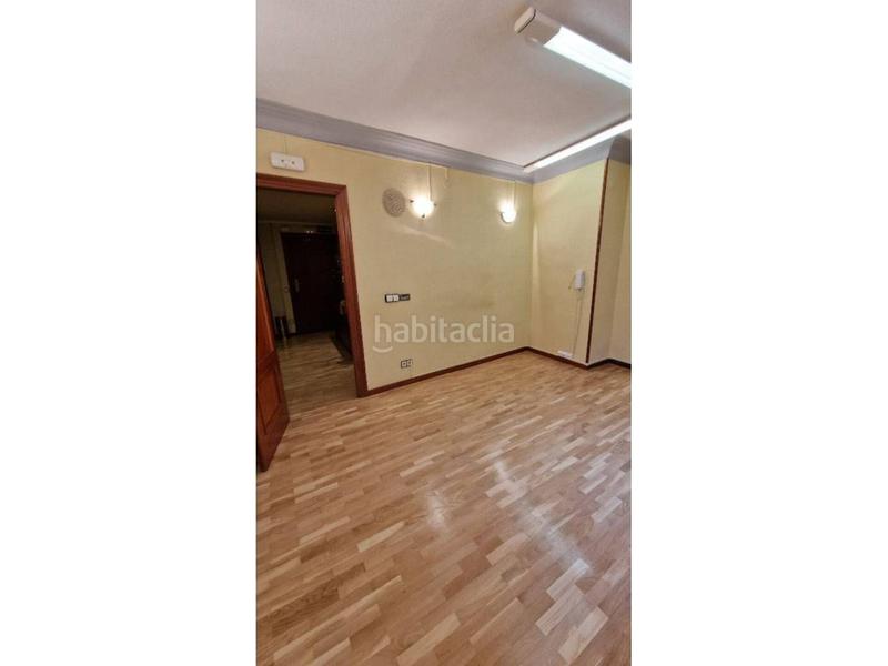 Foto dd9ec382-5f4f-47a5-873a-52dac458facc. Miete büro mit heizung in Casco Antiguo Logroño