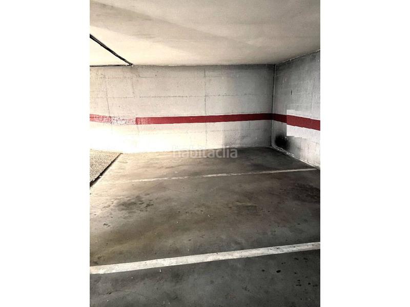 Foto dd242960-7dd5-4f3d-9dc1-ed963e72d757. Rent car parking in San Adrián Logroño