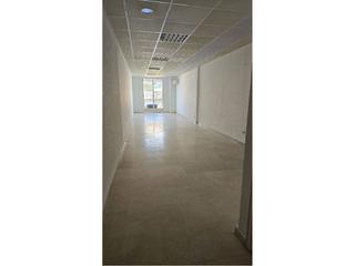 Rent Office space in Casco Antiguo. Oficina en el centro.