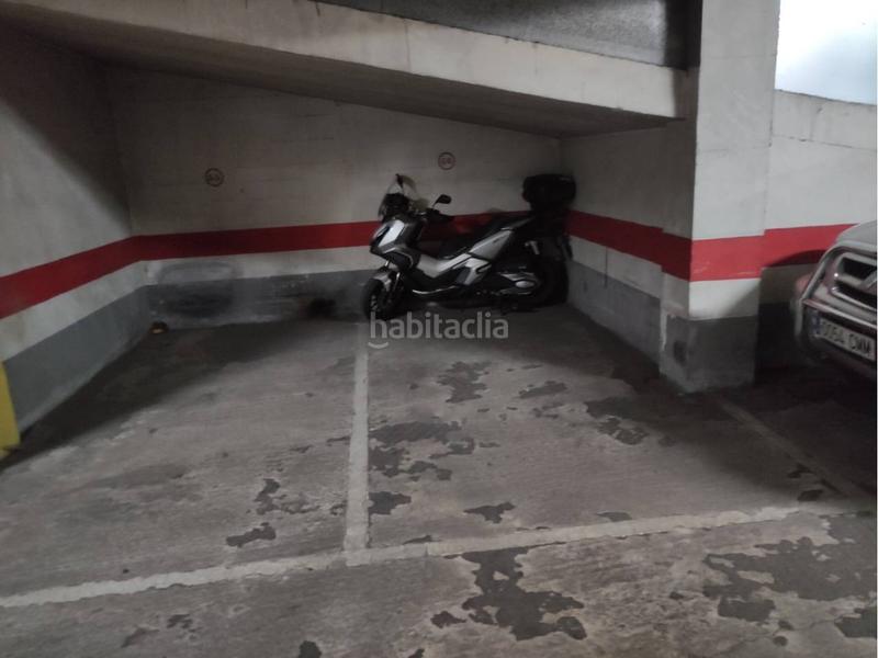 Foto 8a1290cc-6503-4e57-b133-e1ee42f7a07d. Parking coche garaje cerca del centro en Jesuitas Logroño