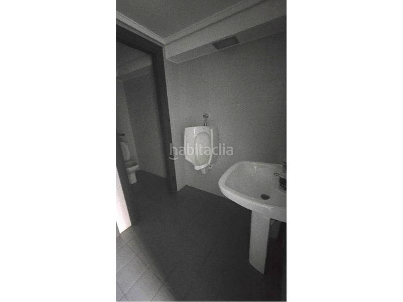 Foto 851f9b8e-c1ac-4874-bac4-81342c84dd97. Lloguer local comercial a Jesuitas Logroño