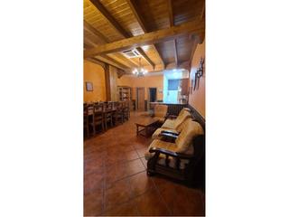 Local Comercial a Cascajos - Piqueras. Local merendero acondicionado e insonorizado  en venta en cascaj