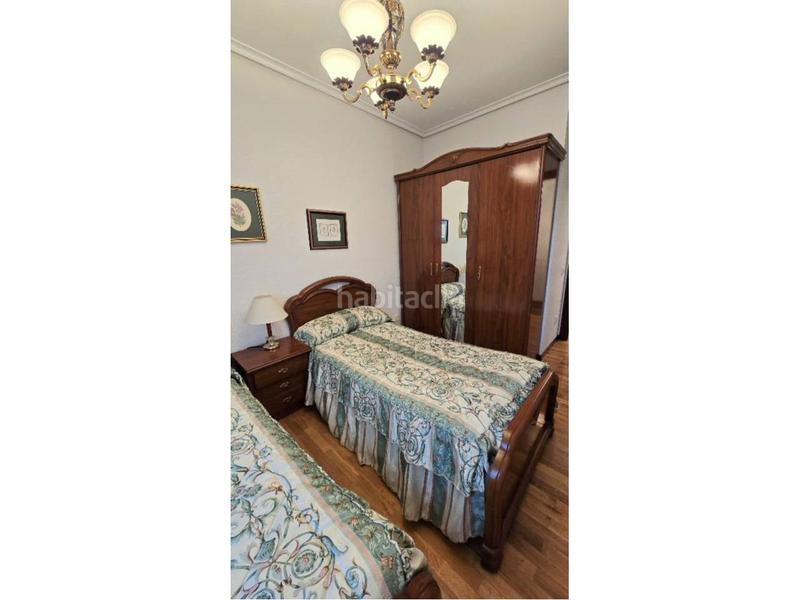 Foto 013831ba-e1d4-4e5d-af93-3346a24dfbac. Rent flat with heating parking in Portillejo - Valdegastea Logroño