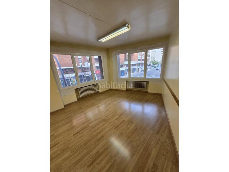 Foto 72a6a17c-e407-4397-8f97-6bf764b7d61f. Location bureau dans Oeste Logroño