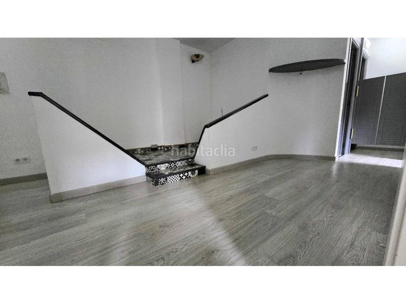 Foto 12ea8e54-f192-49a6-88d9-a66bc55a4755. Alquiler oficina  en alquiler en parque del carmen en Logroño