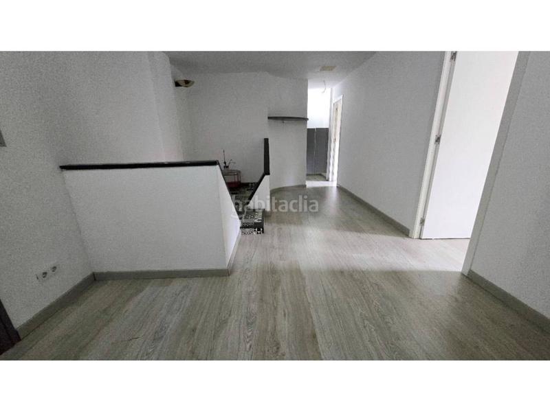 Foto 57c909c2-45e5-4121-b731-f285f2d57f4f. Location bureau dans Gran Via Logroño