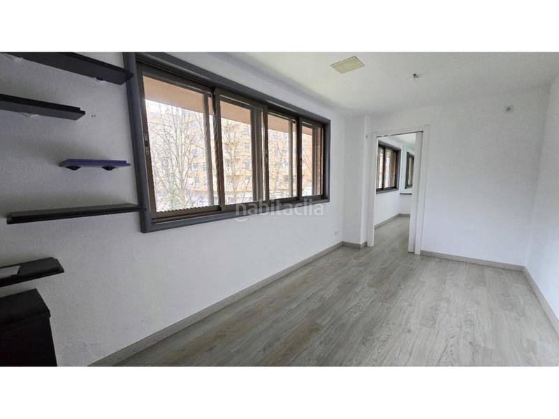 Foto 71da5079-db30-46cd-a72a-e49c50598218. Location bureau dans Gran Via Logroño