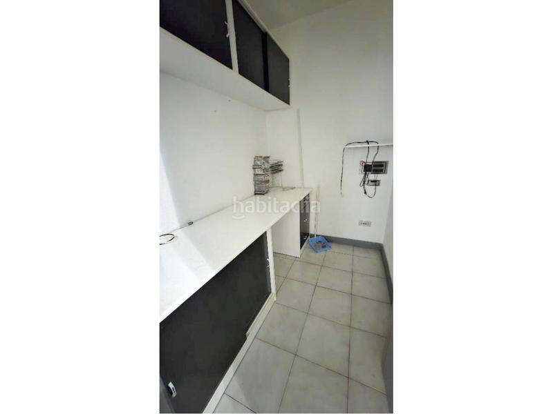 Foto 4c9f38af-b81a-41ae-8e8e-a06ff9a13571. Miete büro in Gran Via Logroño