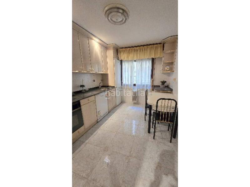 Foto 11d4f532-e7da-44b9-a6ff-9fd4bc8b73f0. Appartement avec chauffage parking dans Oeste Logroño