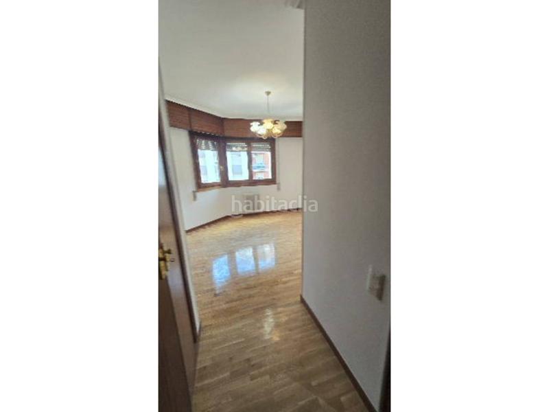 Foto 83ff0e9e-01ef-4022-9c18-b2af904e0b31. Appartement avec chauffage parking dans Oeste Logroño