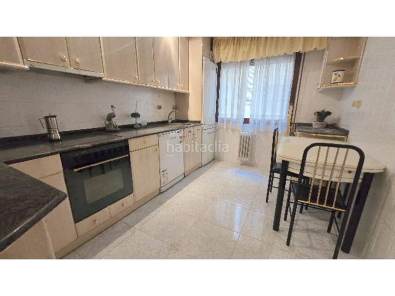 Foto a03ee729-027f-49e0-ad12-340b27587da0. Appartement avec chauffage parking dans Oeste Logroño