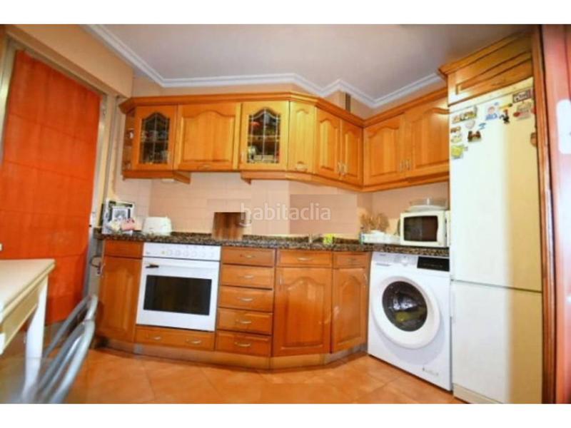 Foto 0e1b2221-ea69-4fe5-b98f-ff28d4431e91. Piso  de 4 dormitorios adaptado a personas con movilidad reducida en Logroño