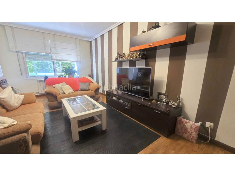 Foto 8e8ee239-a153-421f-b974-52f0e111cf40. Appartamento con riscaldamento in San Adrián Logroño