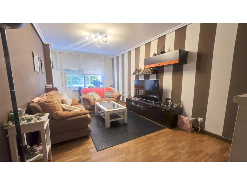 Foto 9cd6f5fc-5cf9-452b-970b-8c1eb7eb0386. Appartamento con riscaldamento in San Adrián Logroño