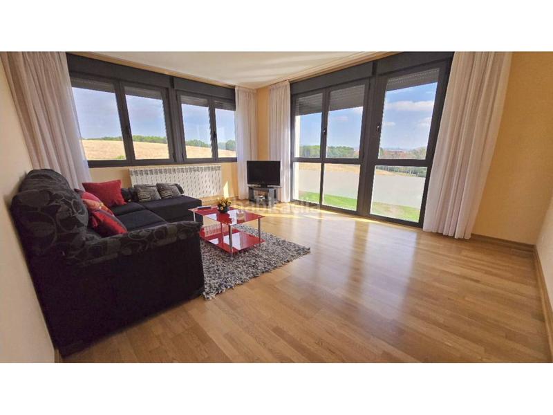 Foto 7a55a35e-9333-4223-9e61-ba8f7e3055b7. Miete etagenwohnung mit heizung pool in Portillejo - Valdegastea Logroño