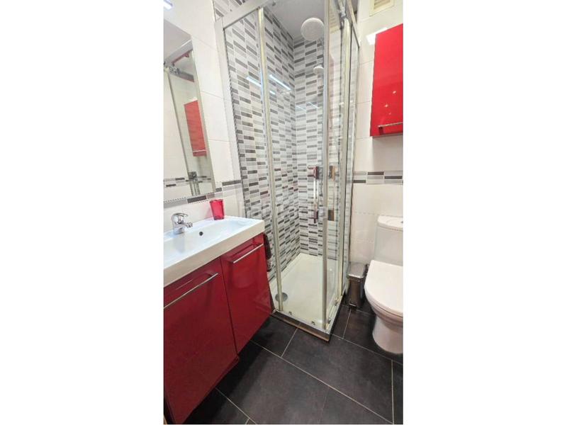 Foto d4f13959-9053-43dd-9a19-048e4fd584fb. Alquiler piso vivienda exterior amueblada zona gonzalo de berceo en Logroño