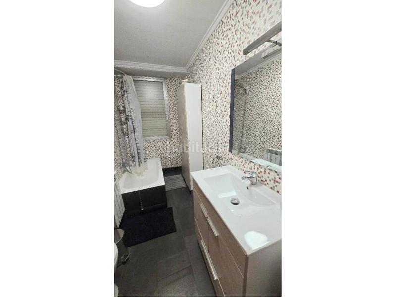 Foto cd3eaa77-1b8a-48cc-9539-26408883d8d9. Miete etagenwohnung mit heizung in Oeste Logroño