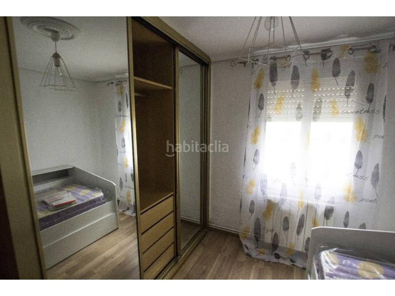 Foto b608fd2f-c26e-40e0-9bfb-0b117c836010. Apartament amb calefacció a Jesuitas Logroño