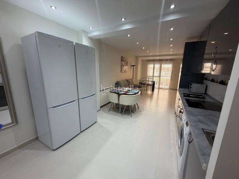 Foto 50927f00-a33e-41d5-b21b-a1de4840b209. Flat with heating in Residencia Logroño