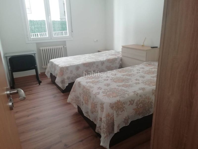 Foto 6750b309-dd3c-4354-abc1-a1ef323b1c7f. Flat with heating in Residencia Logroño