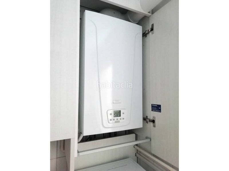 Foto f50ab62c-2af5-436b-9025-6daac0f523e7. Rent flat with heating in Juzgados Logroño