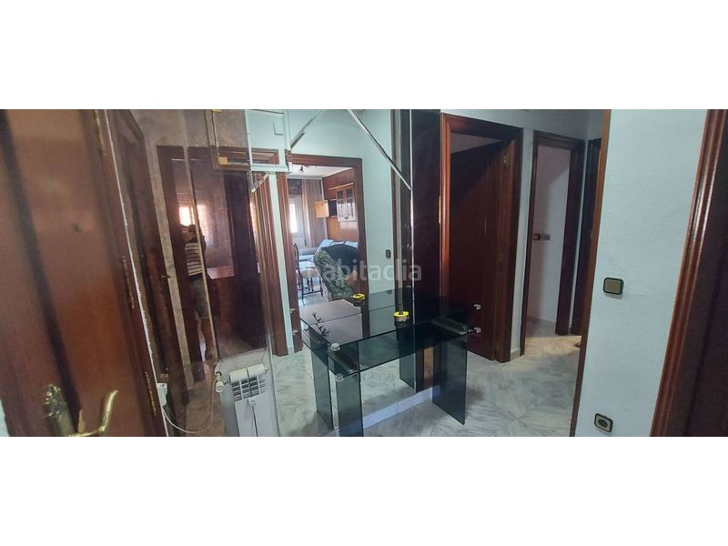 Foto a14b0195-faba-494d-8760-996420d52303. Pis amb calefacció aparcament a Residencia Logroño