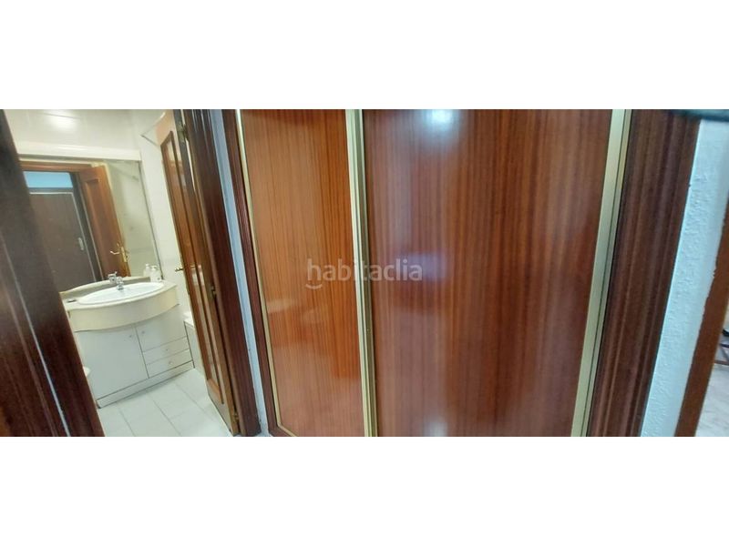Foto 21920c3d-effa-4355-9985-7baac59d7663. Flat with heating parking in Residencia Logroño