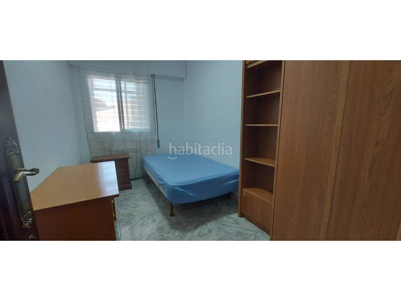 Foto 916f2ded-8a89-4870-a380-d86fb2c9fa4b. Flat with heating parking in Residencia Logroño