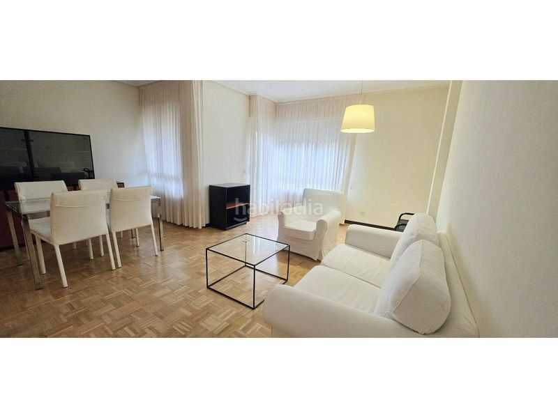 Foto c47736bf-7ba9-4070-95e9-abf211dc40ae. Rent flat with heating parking pool in Juzgados Logroño