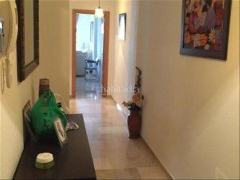 Foto e77b2a18-af99-4ae0-ae06-5bcfab514836. Piso gran piso en venta !! en Centro Salobreña