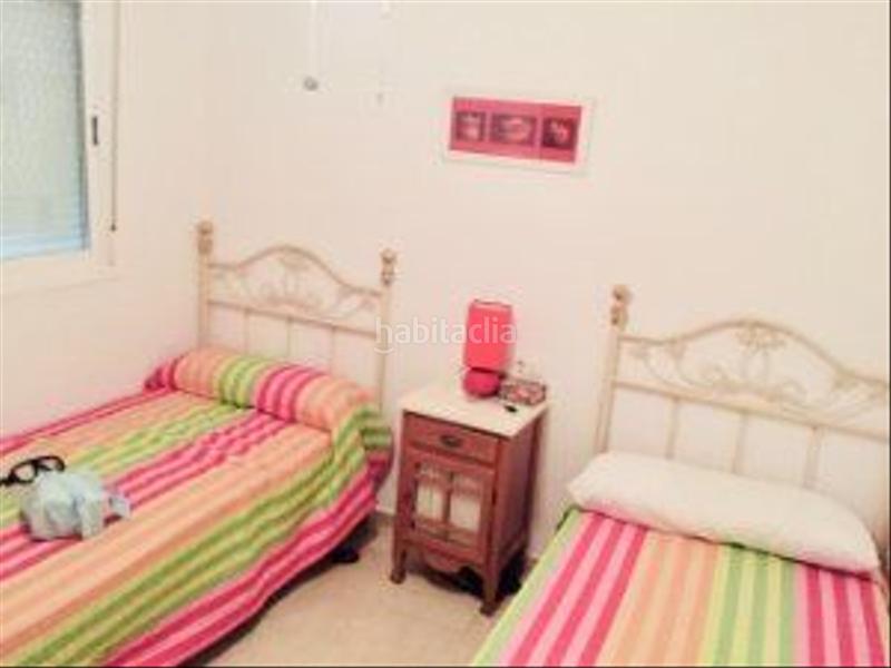 Foto f565ed93-9ce4-42cb-a6d1-38693114aae4. Piso gran piso en venta !! en Centro Salobreña