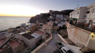 Casa a Albuñol. Casa en la rabita
