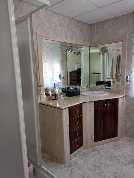 Foto 82904733-aa18-47bf-a777-c0e43588232a. Maison avec parking piscine dans Huétor Tájar