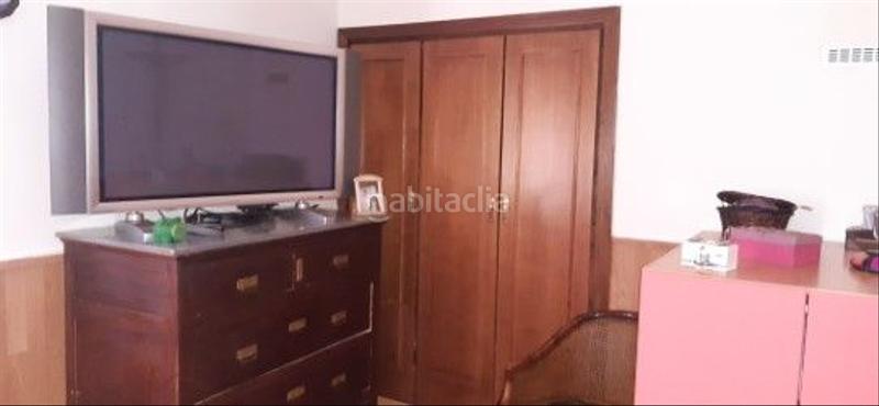 Foto 2d16e929-0ff1-4c25-ac16-b2fbbfc0e3b6. Casa en La Zubia Ciudad Zubia (La)