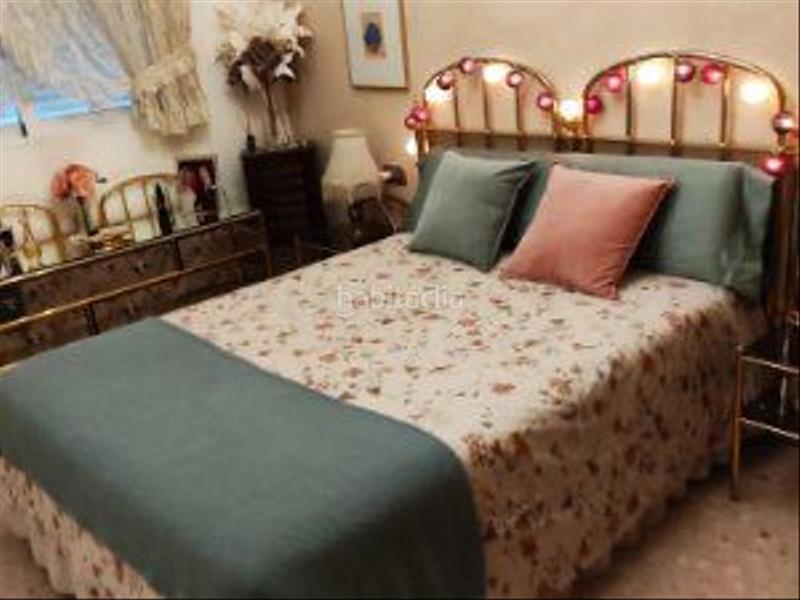 Foto 5a7295e9-c27c-48a9-a4e2-445f999c2481. Etagenwohnung mit parking in Joaquina Eguaras Granada