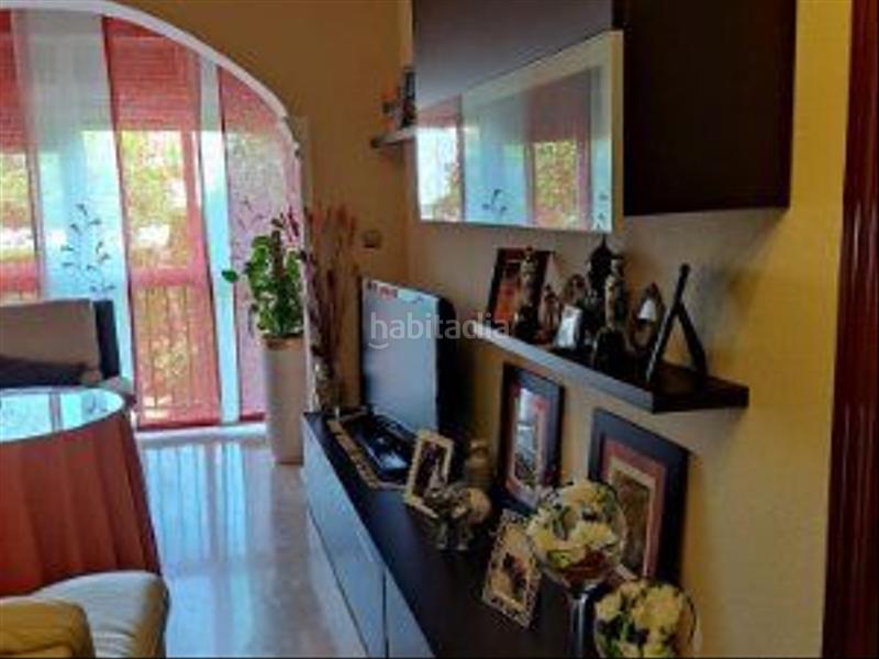 Foto c60e31c1-d280-4ede-b488-3c184ff4e835. Etagenwohnung mit parking in Joaquina Eguaras Granada