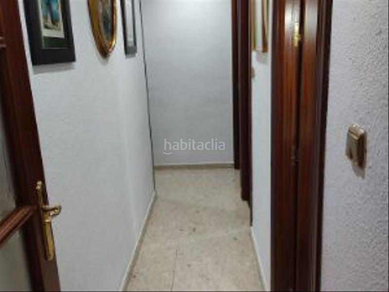 Foto d01b9dca-3dfa-4f08-84c8-b3d09b0a8a6e. Etagenwohnung mit parking in Joaquina Eguaras Granada