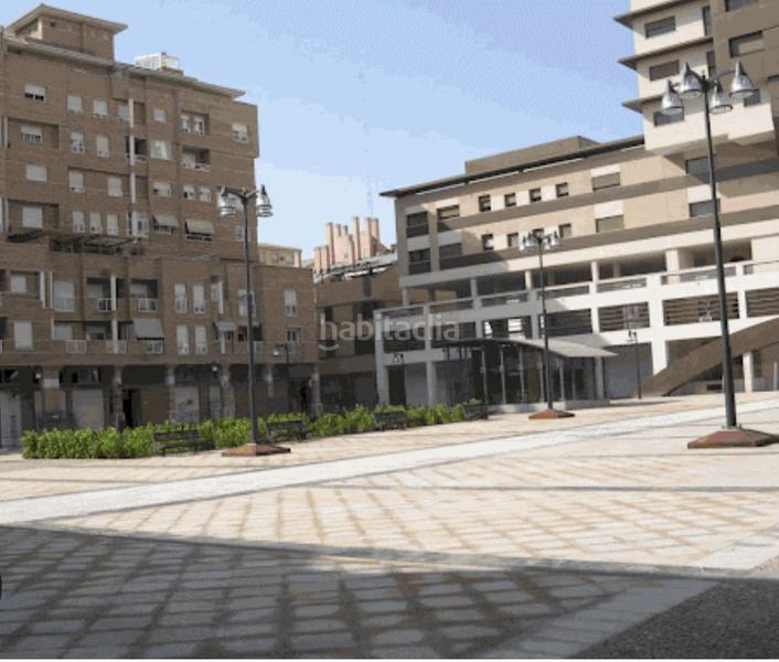 Foto a28d3881-e0cb-43a0-8577-27cb67fd6eed. Locale commerciale in Plaza de Toros Granada