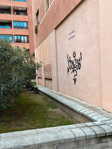 Foto e8fd4eac-0e7b-4e66-918c-ab9df21728b6. Locale commerciale in Plaza de Toros Granada