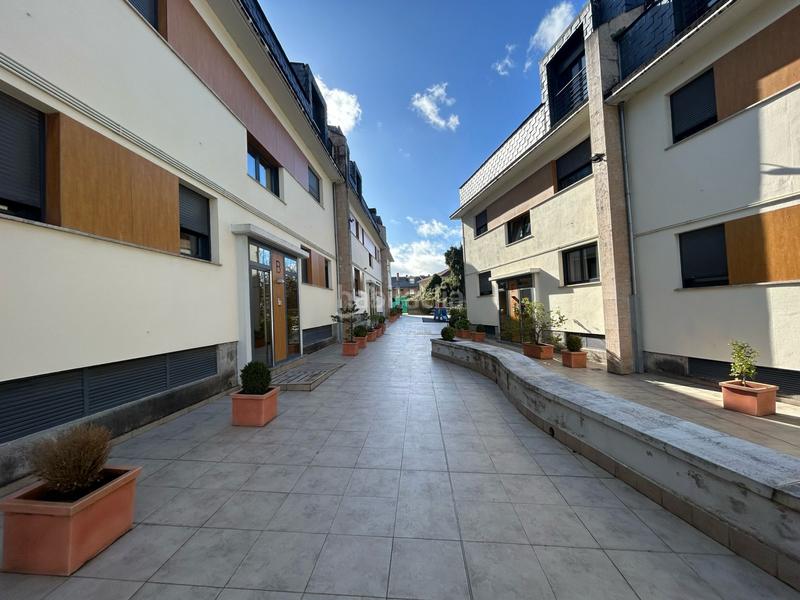Foto efd8999f-8cd0-4cd8-9cb2-d7a22fe0ab2a. Pis amb calefacció aparcament piscina a Sierrapando Torrelavega