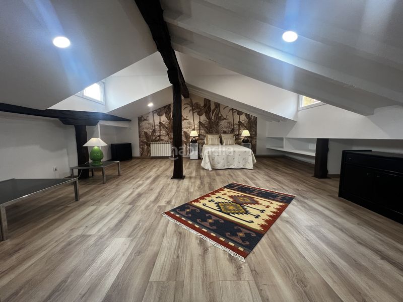 Foto 0f36b563-2055-4c4d-8b4f-f2abcf0c1aef. Àtic amb calefacció a Centro - Ayuntamiento Santander